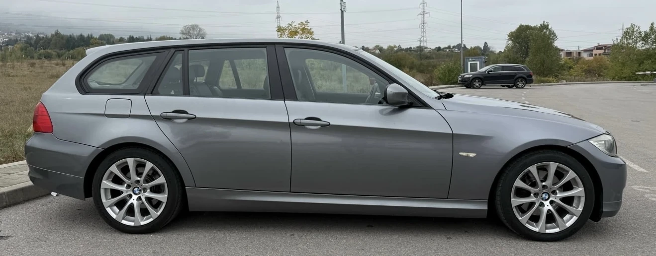 BMW 320  - изображение 8