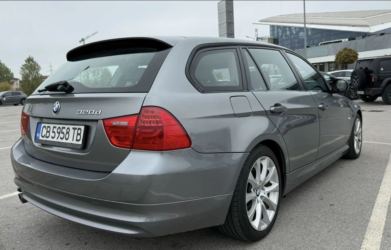 BMW 320  - изображение 2