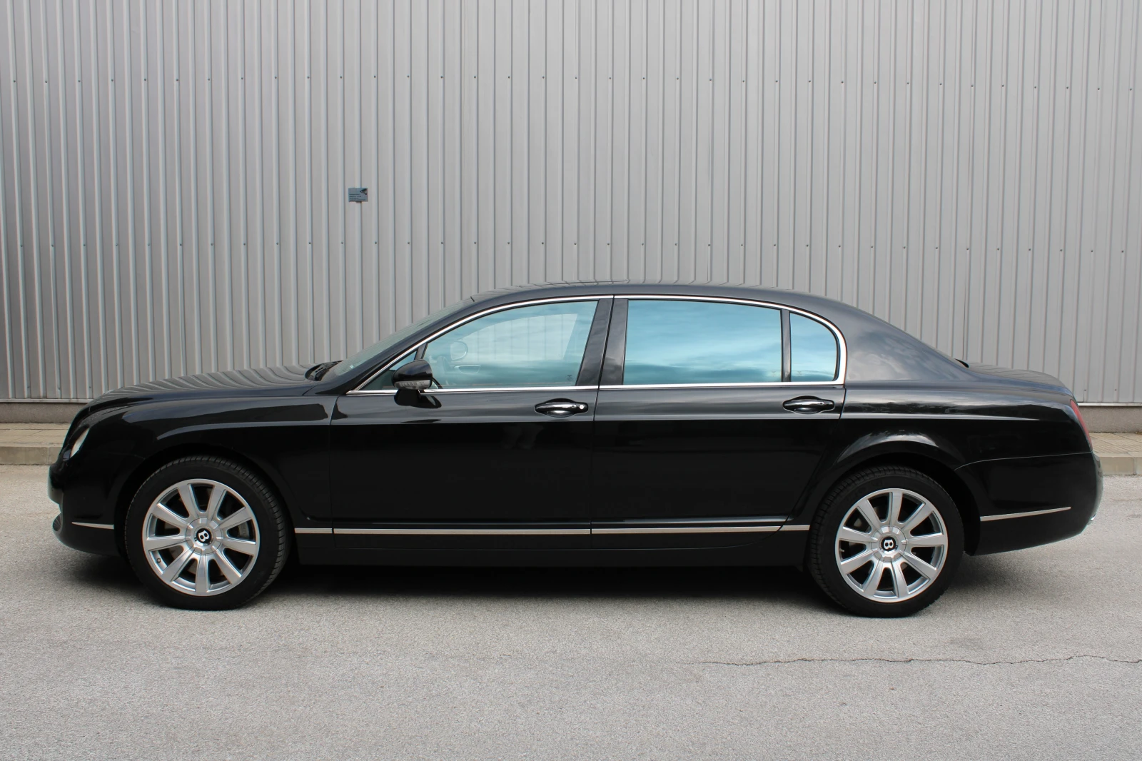 Bentley Flying Spur | Mobile.bg — изображение 1