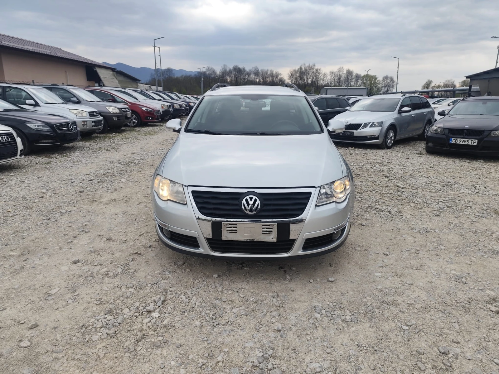 VW Passat 2.0 дизел 8 клапана Италия - изображение 2