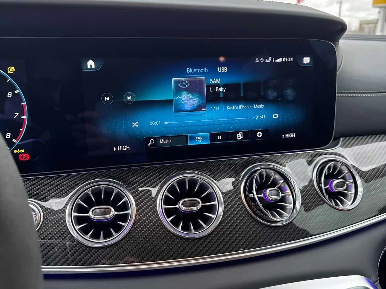 Mercedes-Benz AMG GT * 53 * CARFAX * BURMESTER* ОБДУХВАНЕ*  - изображение 9