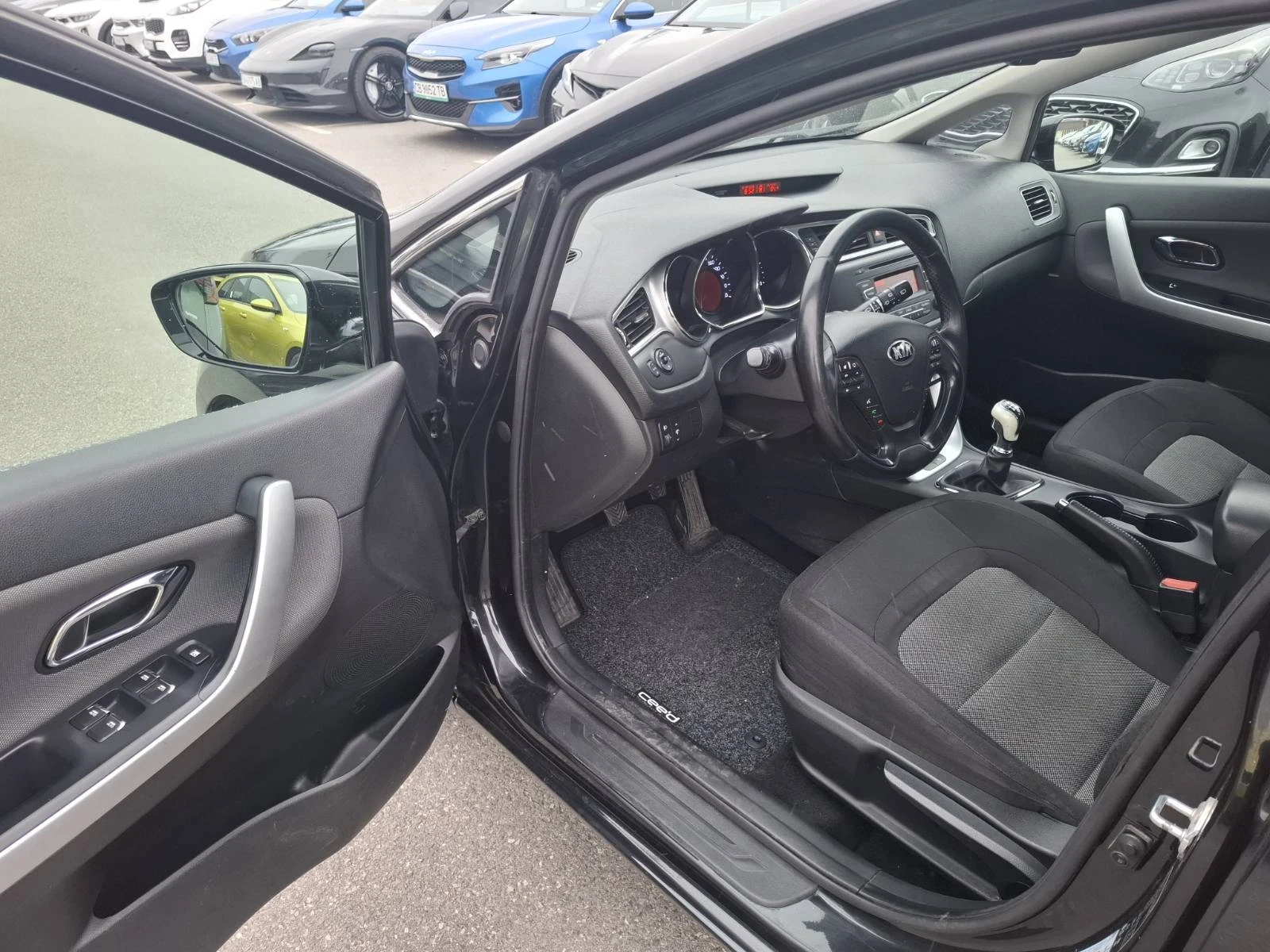 Kia Ceed 1.6 crdi  - изображение 9