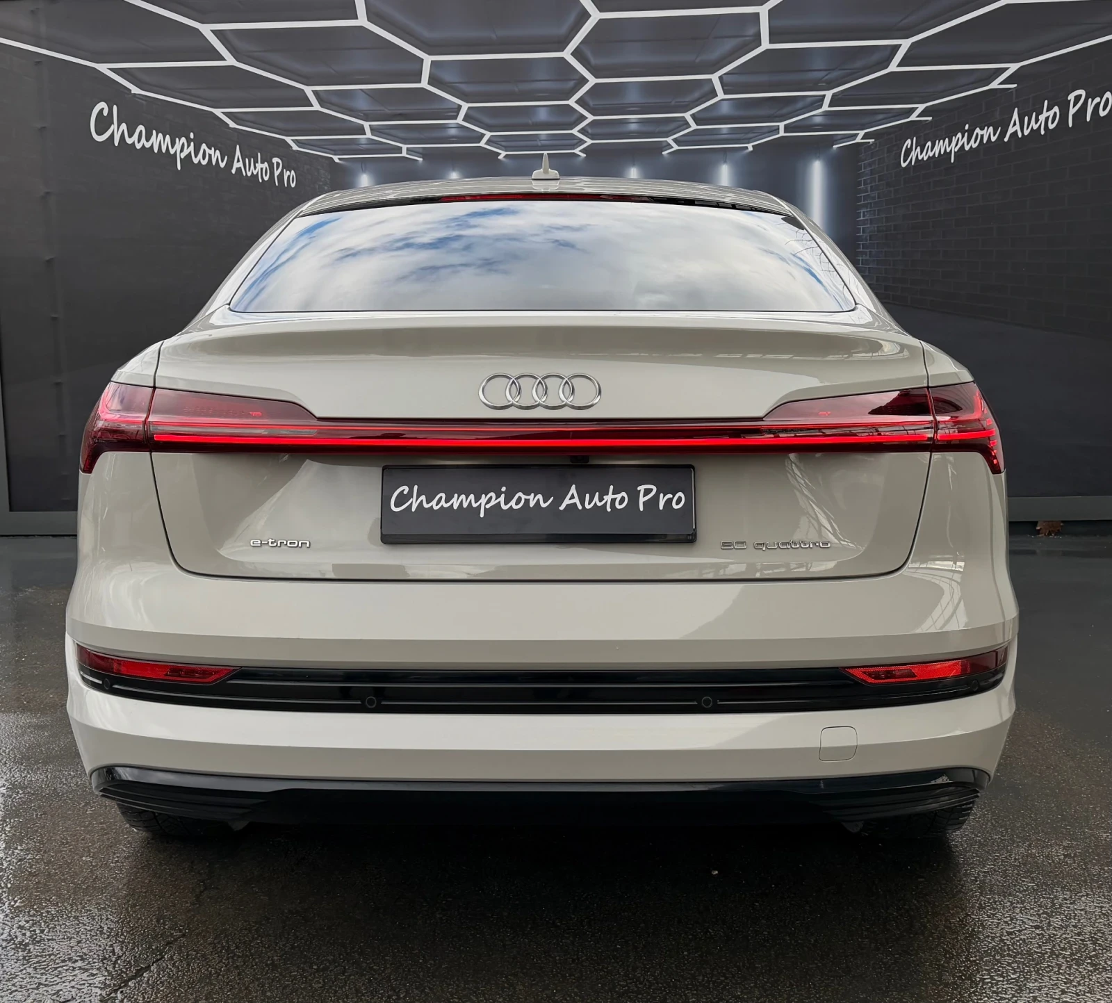 Audi E-Tron �����������  | Mobile.bg � ����������� 5