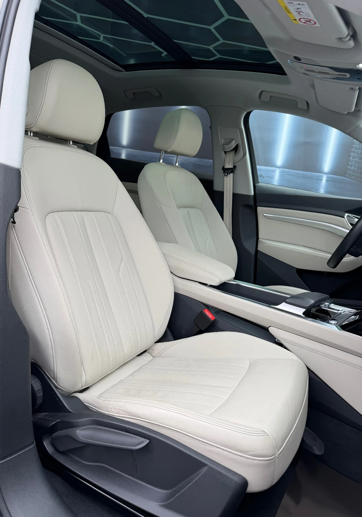 Audi E-Tron �����������  | Mobile.bg � ����������� 14