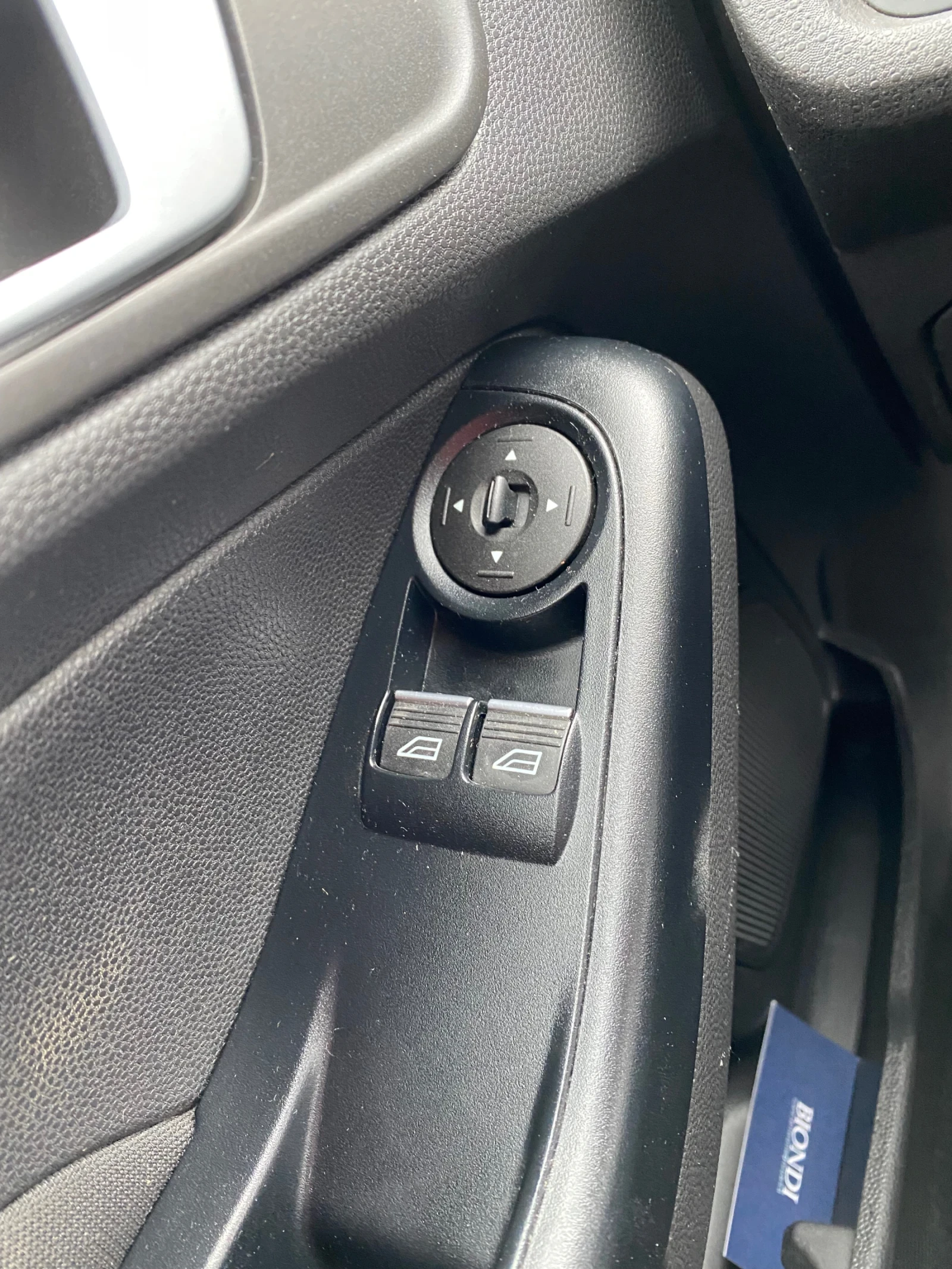 Ford Fiesta 1.5TDCi, снимка 14 - Автомобили и джипове - 53892029