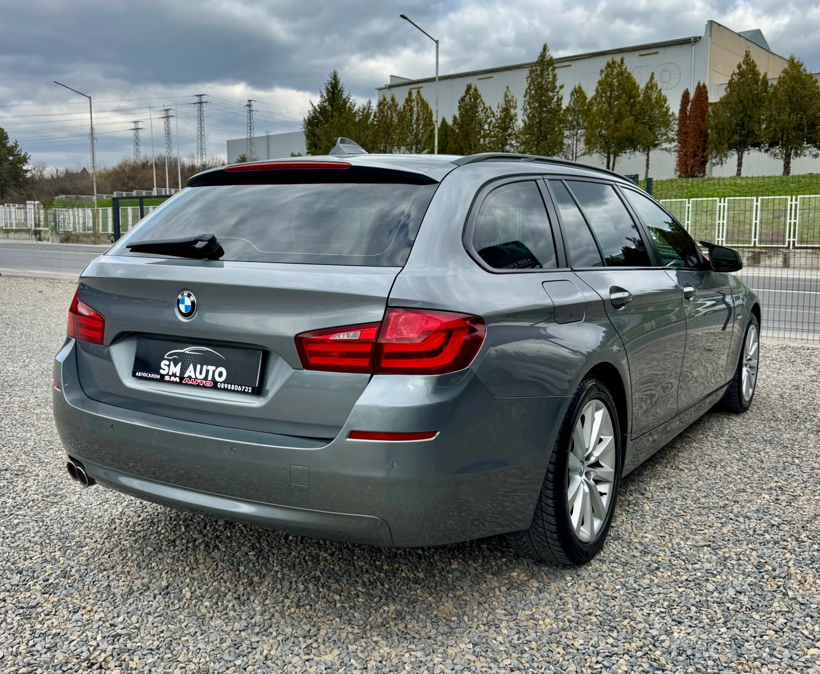 BMW 520 Panorama, снимка 3 - Автомобили и джипове - 53898838