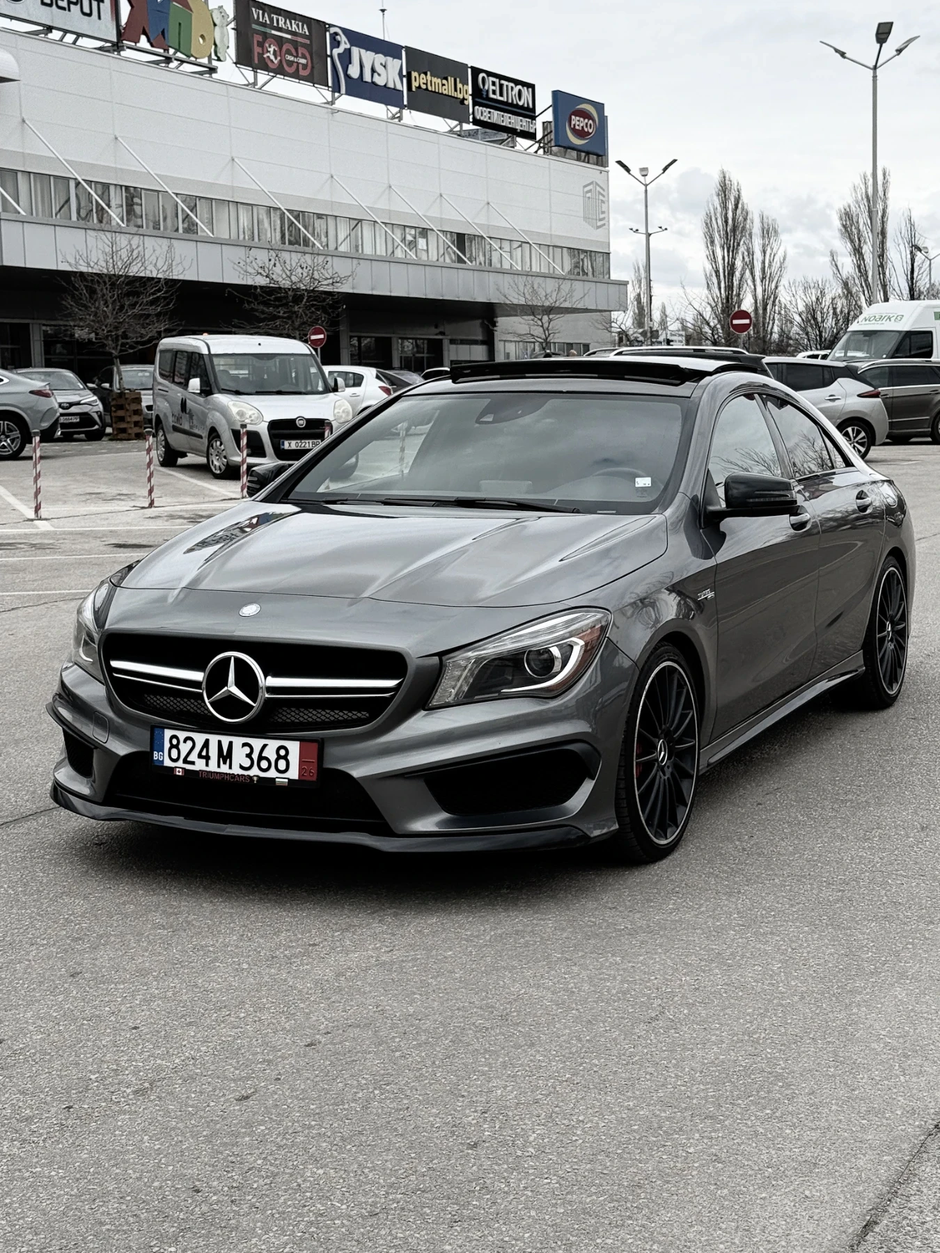 Mercedes-Benz CLA 45 AMG 4MATIC* PANO* 