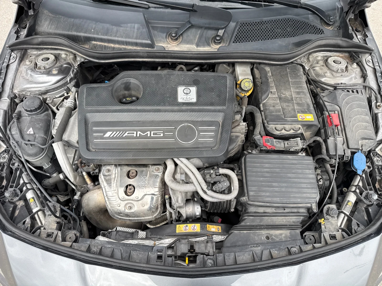 Mercedes-Benz CLA 45 AMG, снимка 15 - Автомобили и джипове - 53965372