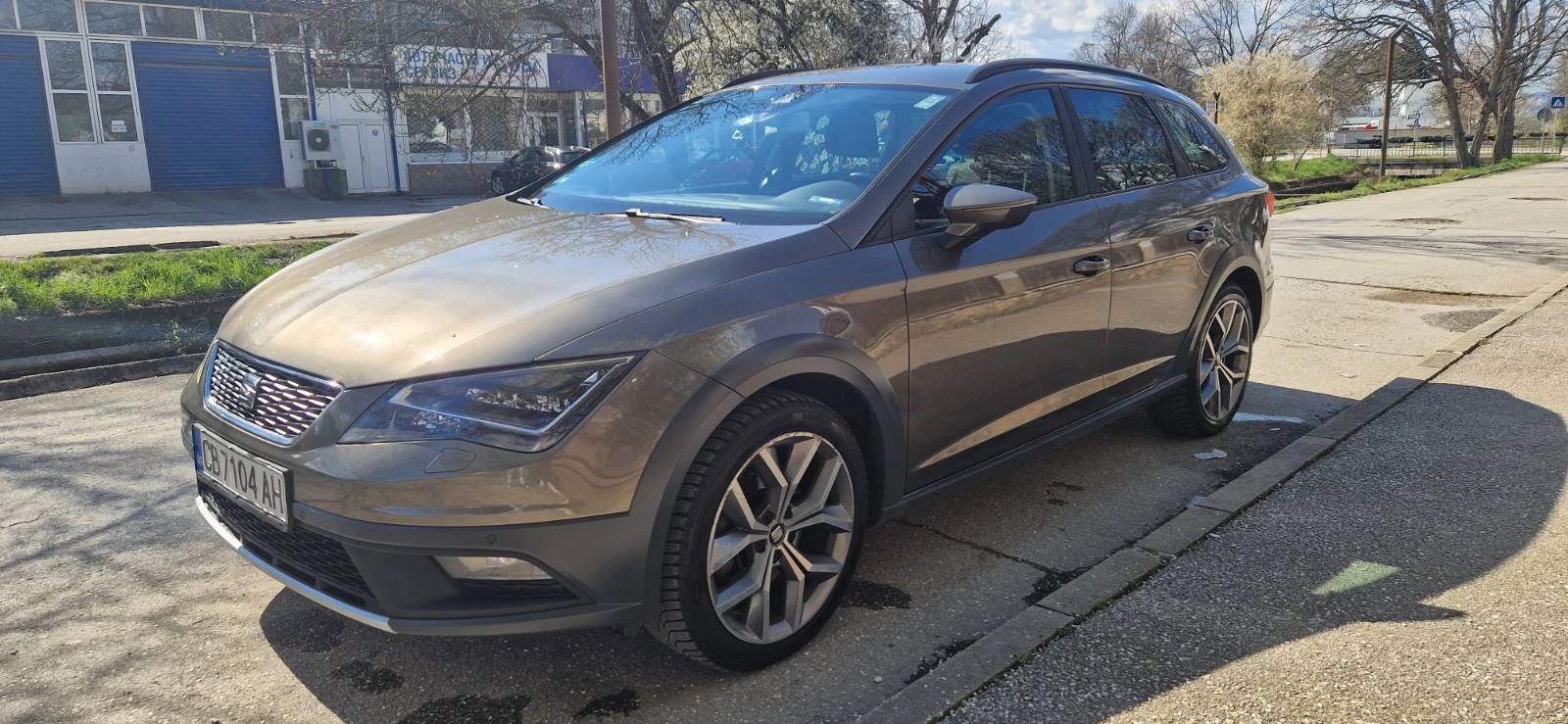 Seat Leon, снимка 3 - Автомобили и джипове - 54114790