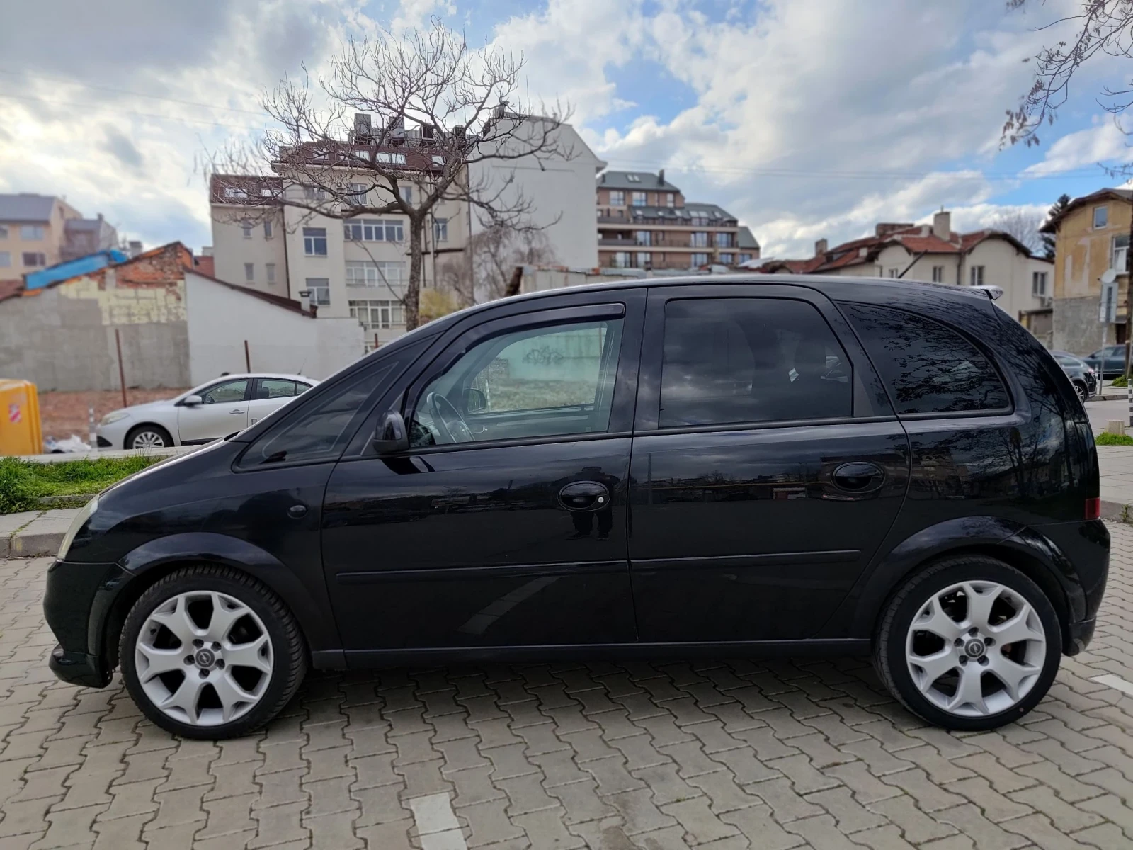 Opel Meriva 1.8i 125 коня OPC-Пакет, снимка 3 - Автомобили и джипове - 54150925