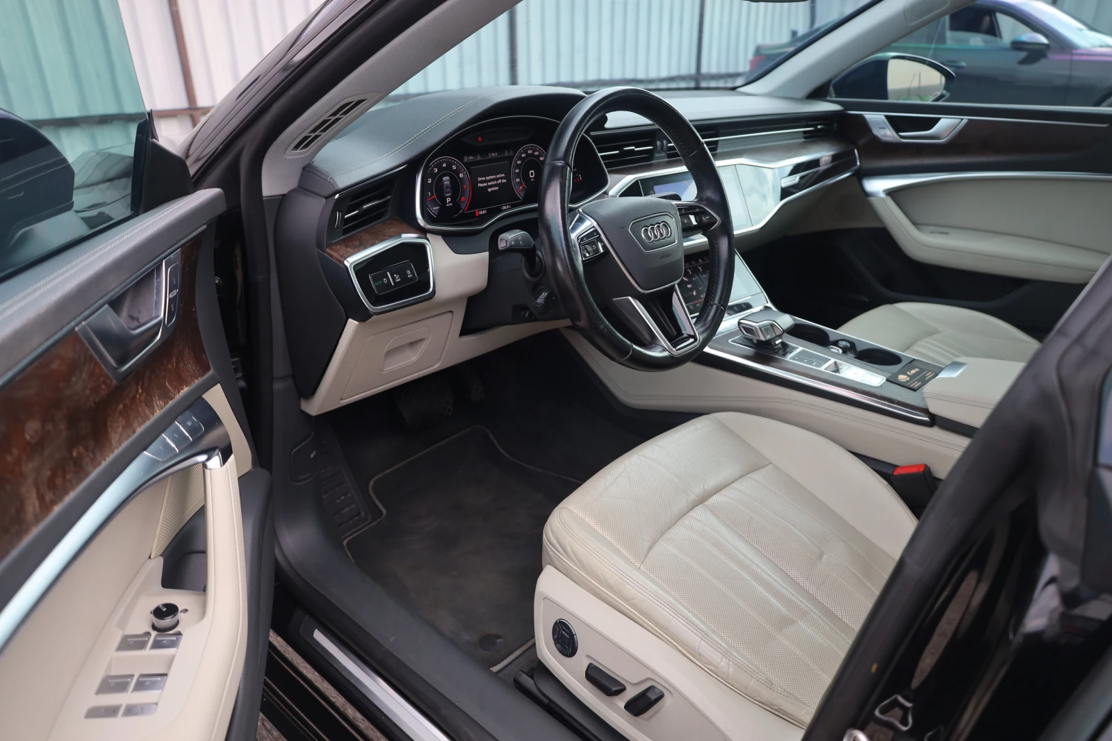 Audi A7 RS7 55TFSI Quattro KeyGO PANO 360KAM B&O SitzKlima, снимка 13 - Автомобили и джипове - 54641701