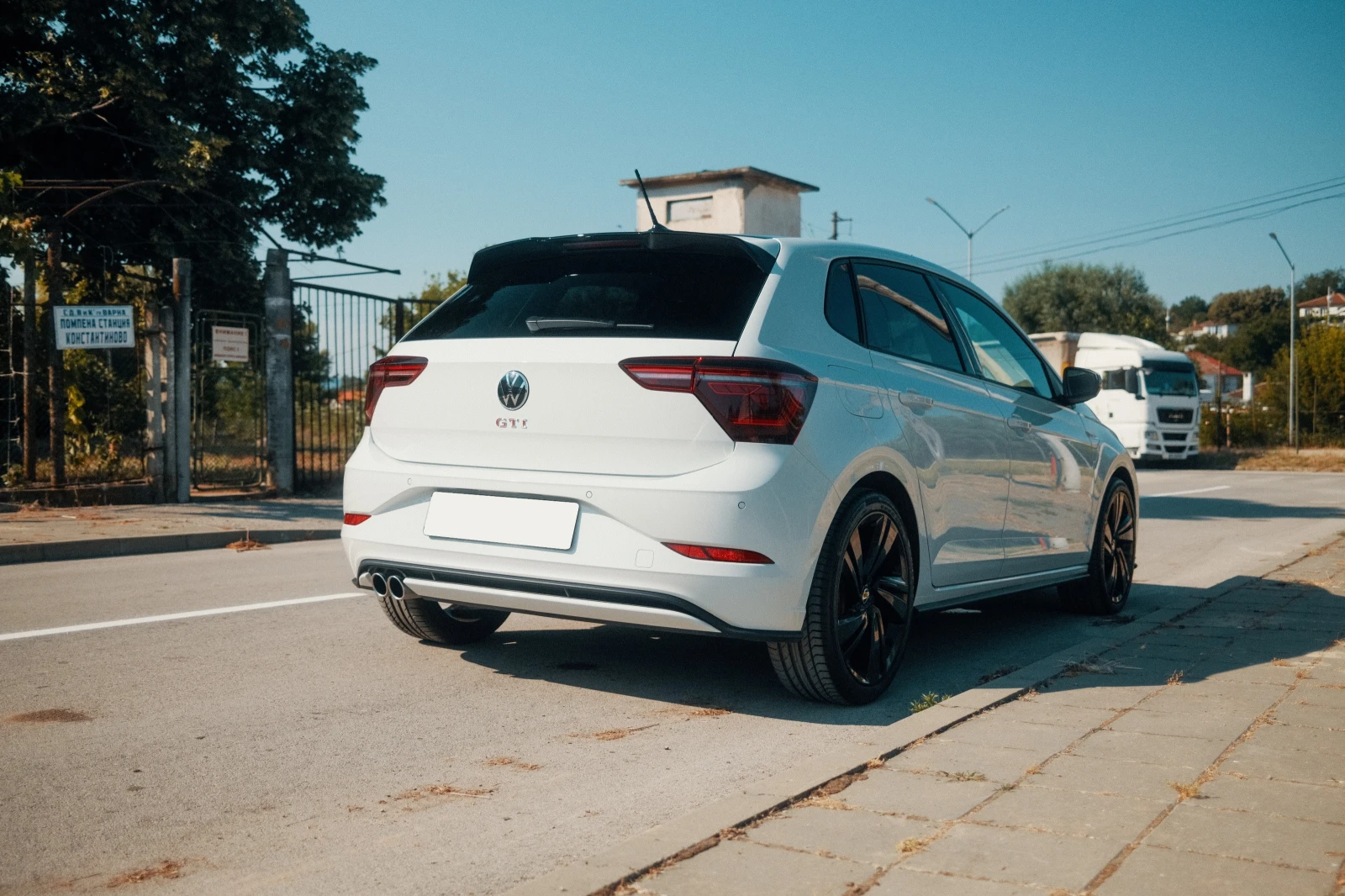 VW Polo GTI, снимка 16 - Автомобили и джипове - 55104243