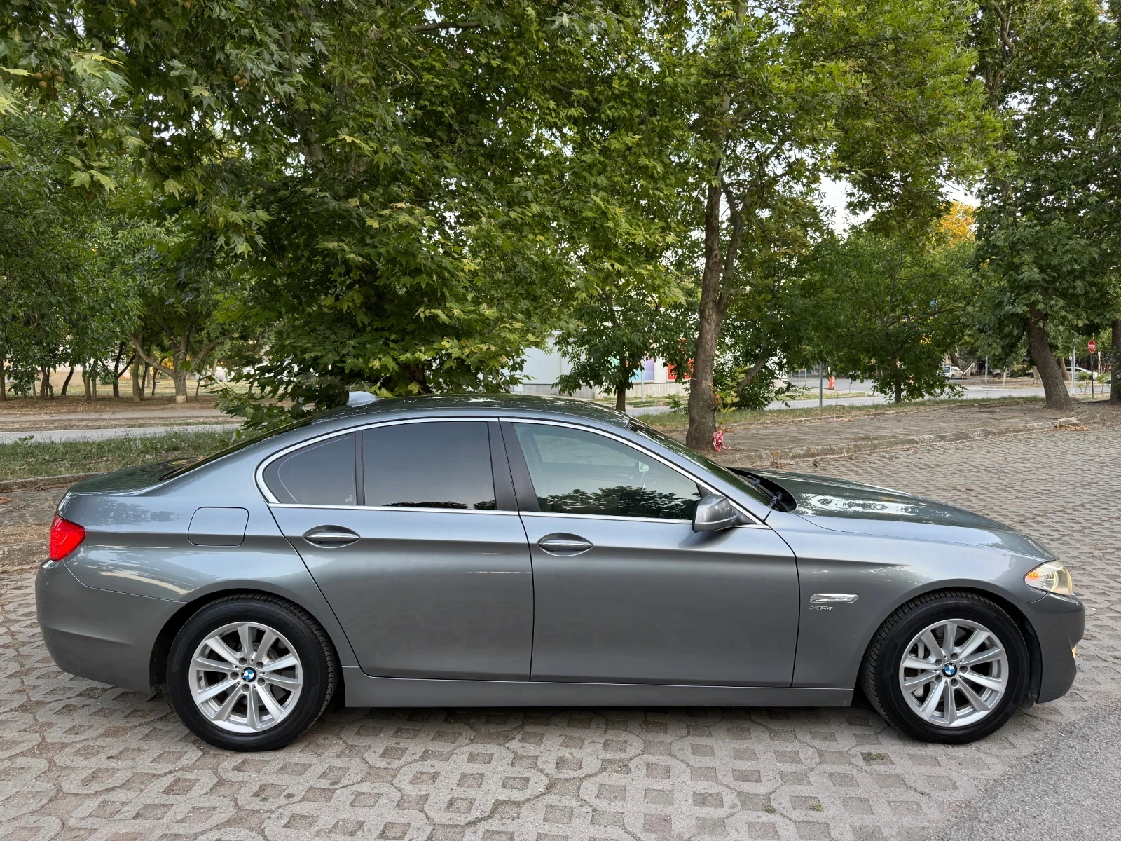 BMW 530 X-DRIVE ЛИЗИНГ, снимка 4 - Автомобили и джипове - 55624171