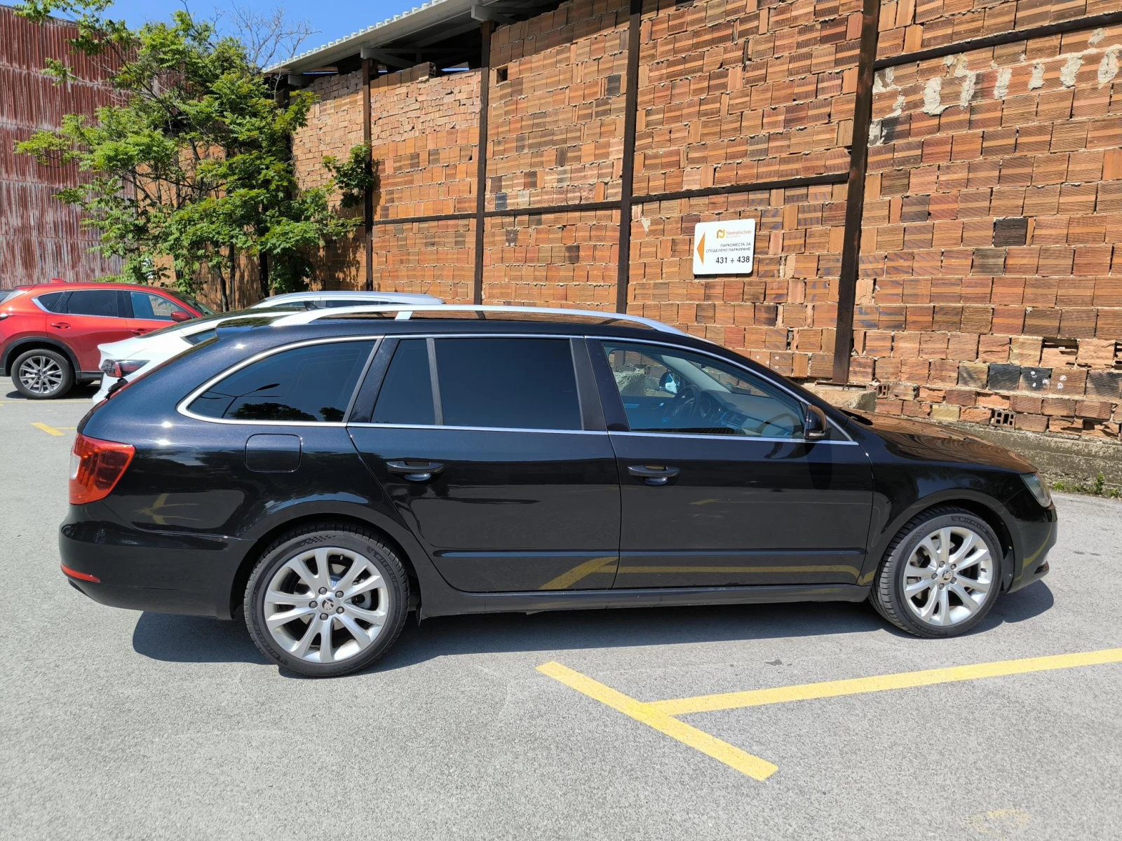 Skoda Superb, снимка 6 - Автомобили и джипове - 55999783