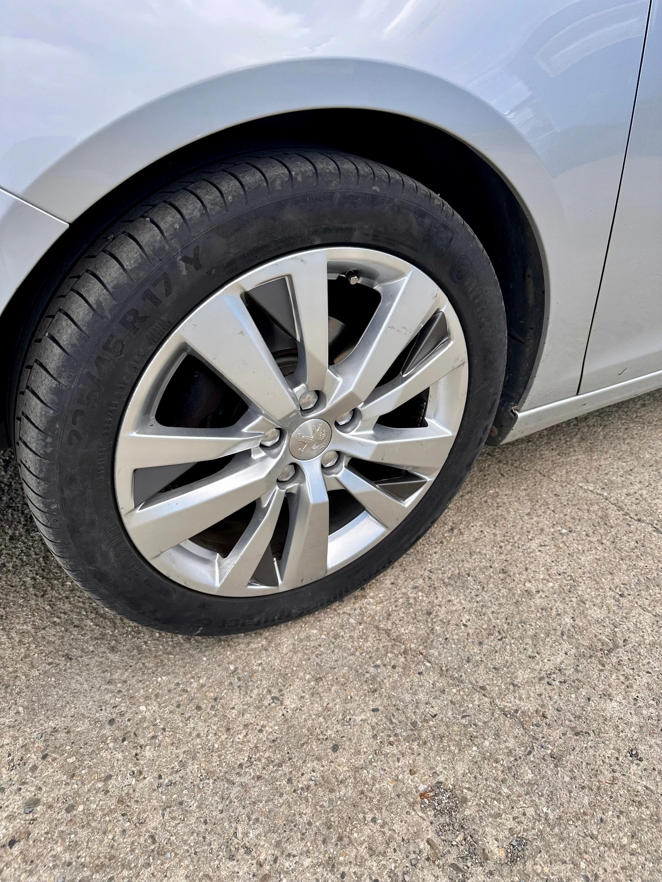 Peugeot 308 SW, снимка 11 - Автомобили и джипове - 56096532