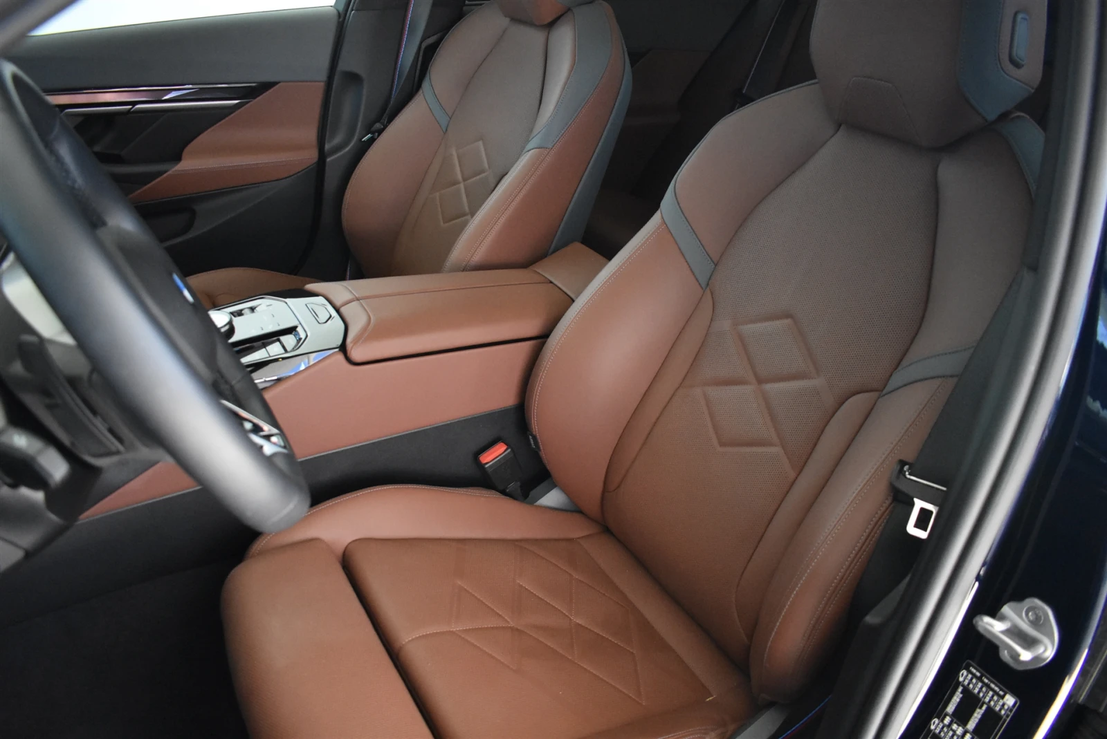 BMW 540 xDrive Touring, снимка 9 - Автомобили и джипове - 56327387