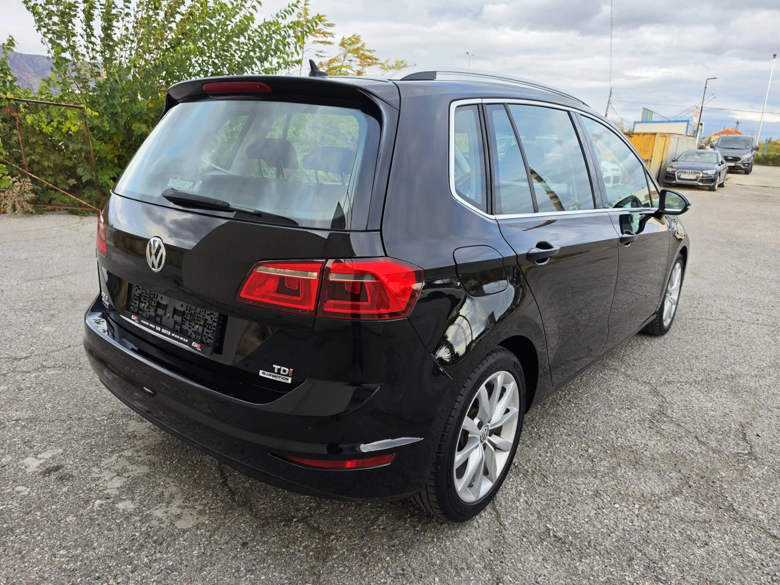 VW Sportsvan 1.6 TDI HIGHLINE | Mobile.bg � ����������� 7