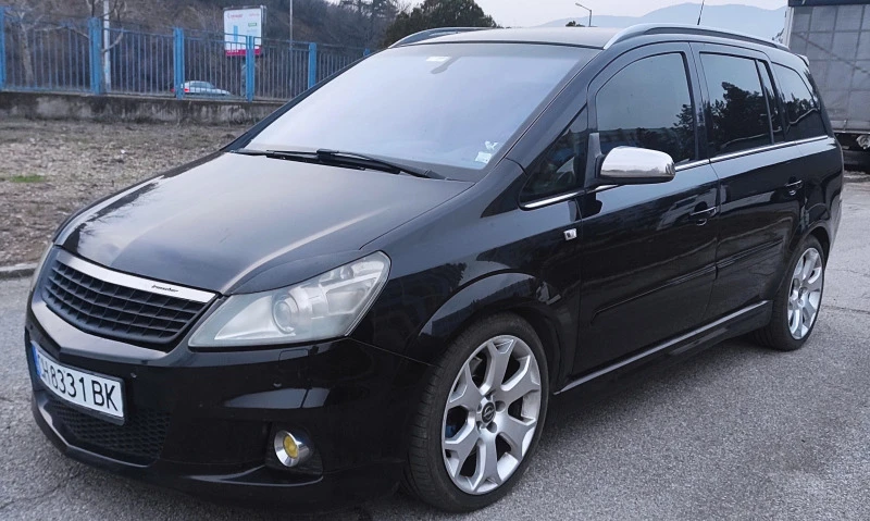 Opel Zafira OPC, снимка 1 - Автомобили и джипове - 47786177