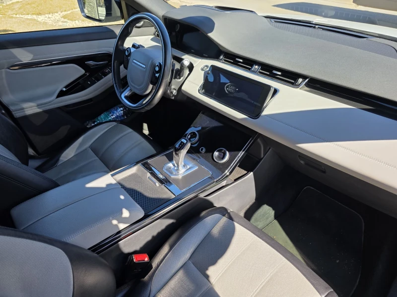 Land Rover Range Rover Evoque FIRST EDITION P250 , снимка 4 - Автомобили и джипове - 52351555