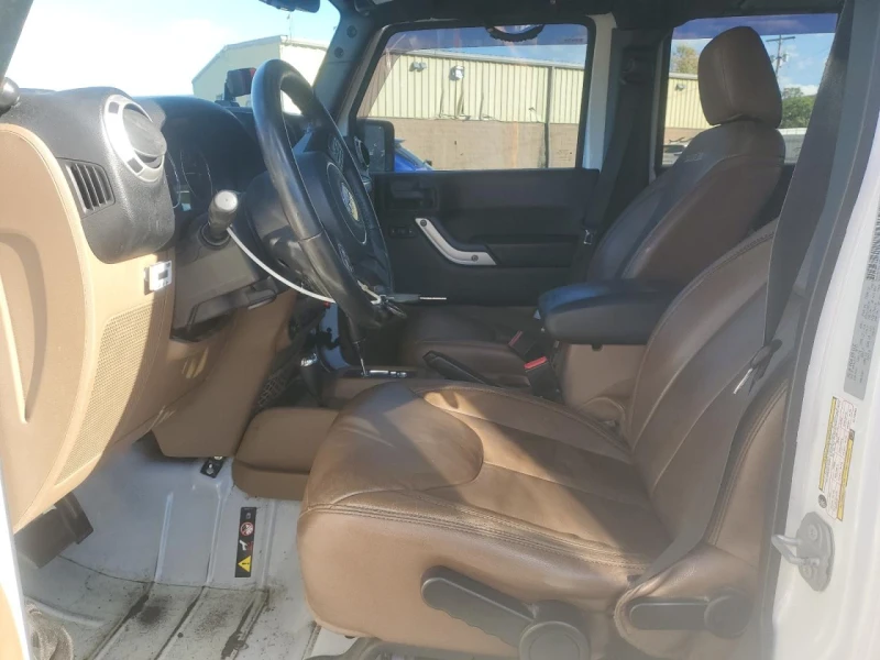 Jeep Wrangler UNLIMITED SAHARA* 4x4, снимка 7 - Автомобили и джипове - 52661560