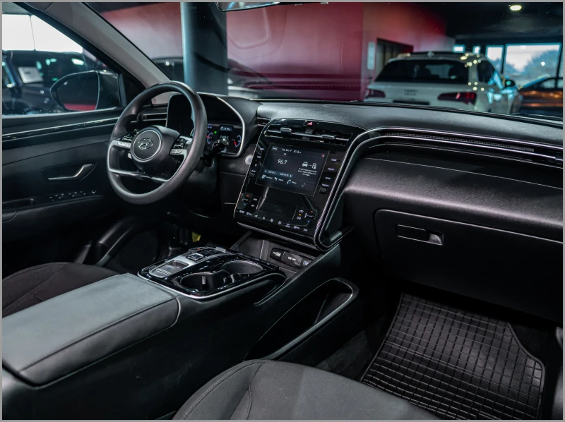 Hyundai Tucson Hybrid* AWD, снимка 15 - Автомобили и джипове - 52721630