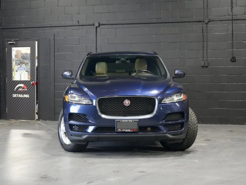 Jaguar F-PACE * Prestige/PANO/CARPLAY/MERIDIAN/NO ACCIDENT/LOW K, снимка 4 - Автомобили и джипове - 52924206