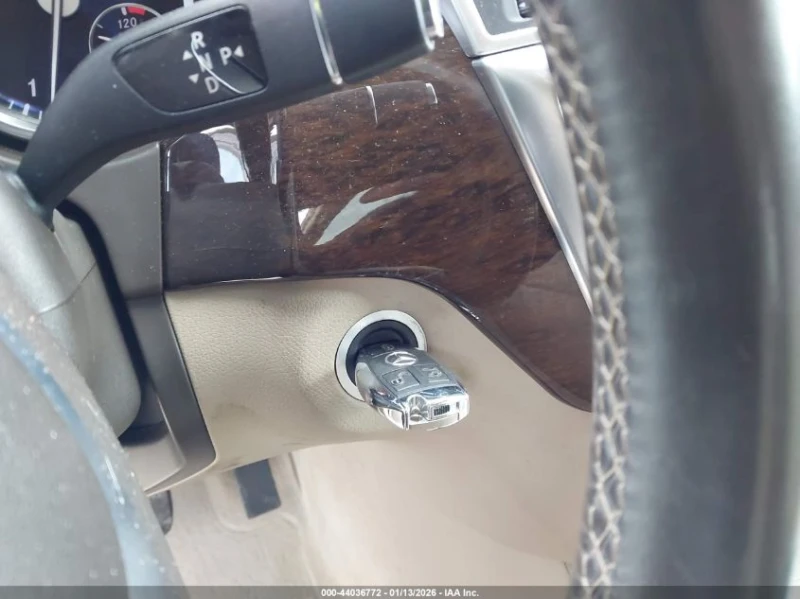 Mercedes-Benz GL 450 4.6l 4Matic, снимка 11 - Автомобили и джипове - 53327571