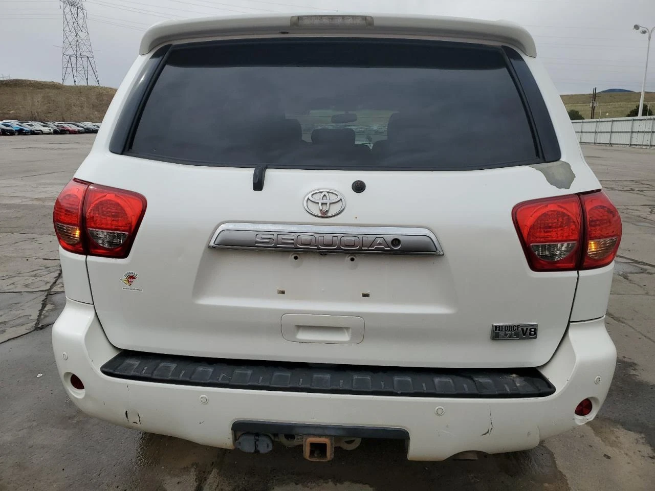 Toyota Sequoia 5.7L/PLATINUM/4X4 - изображение 5