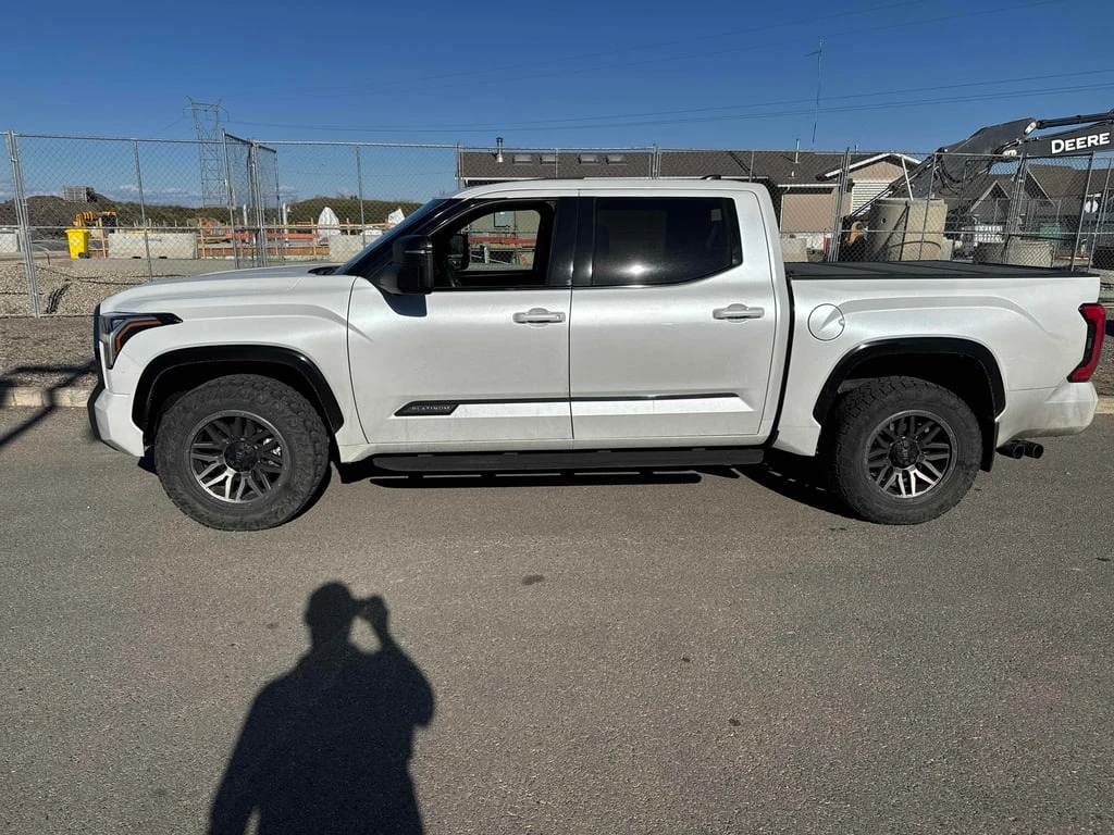 Toyota Tundra * Platinum * CARFAX * БЕЗ ПЪРВОНАЧАЛНА ВНОСКА - изображение 2