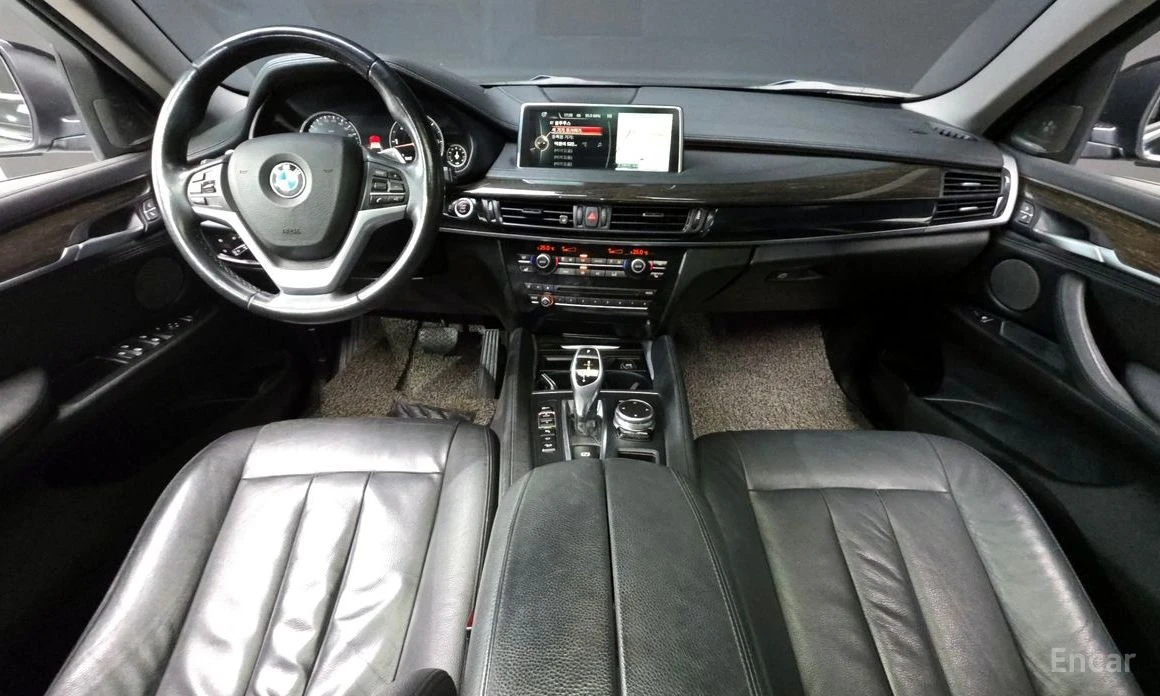 BMW X6 3.0D xDrive* HARMAN KARDON* DIGITAL* HEAD-UP* 360*, снимка 7 - Автомобили и джипове - 53906915