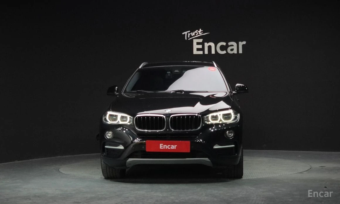 BMW X6 3.0D xDrive* HARMAN KARDON* DIGITAL* HEAD-UP* 360*, снимка 2 - Автомобили и джипове - 53906915