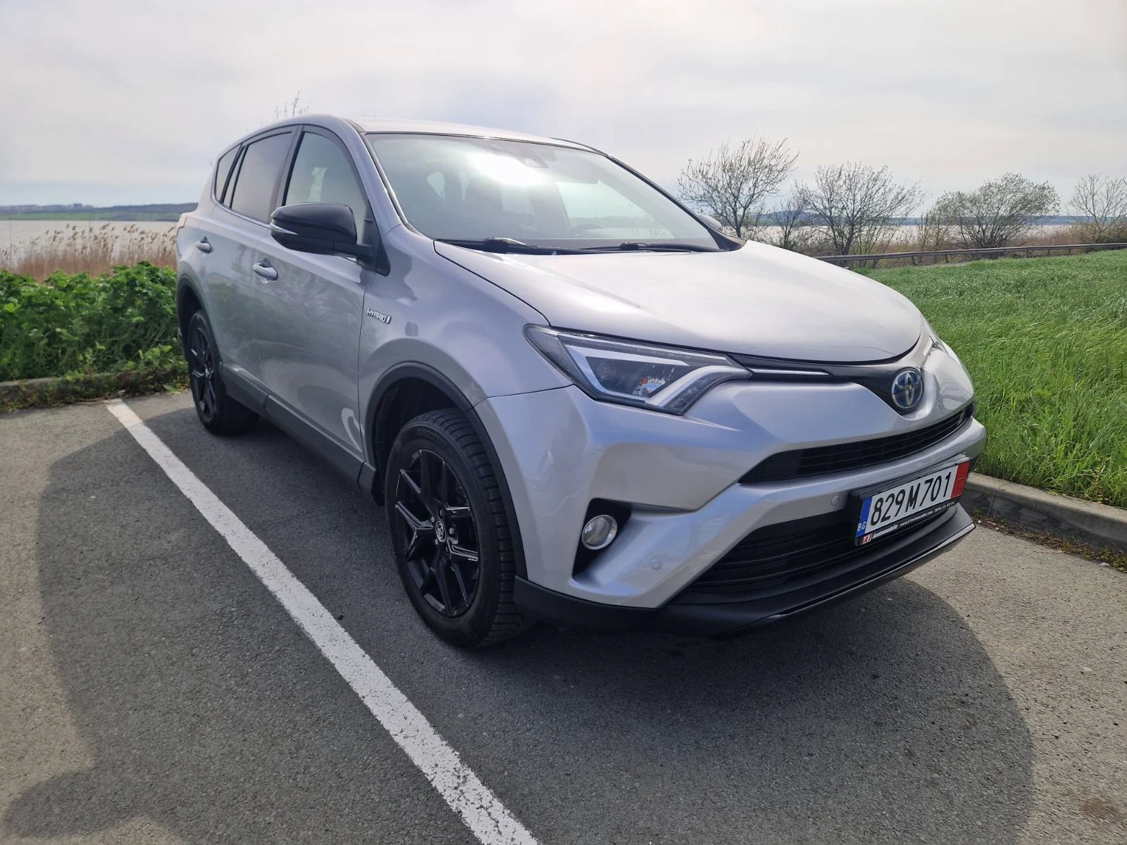 Toyota Rav4 2.5 Hybrid Dynamic+ , снимка 3 - Автомобили и джипове - 54194488