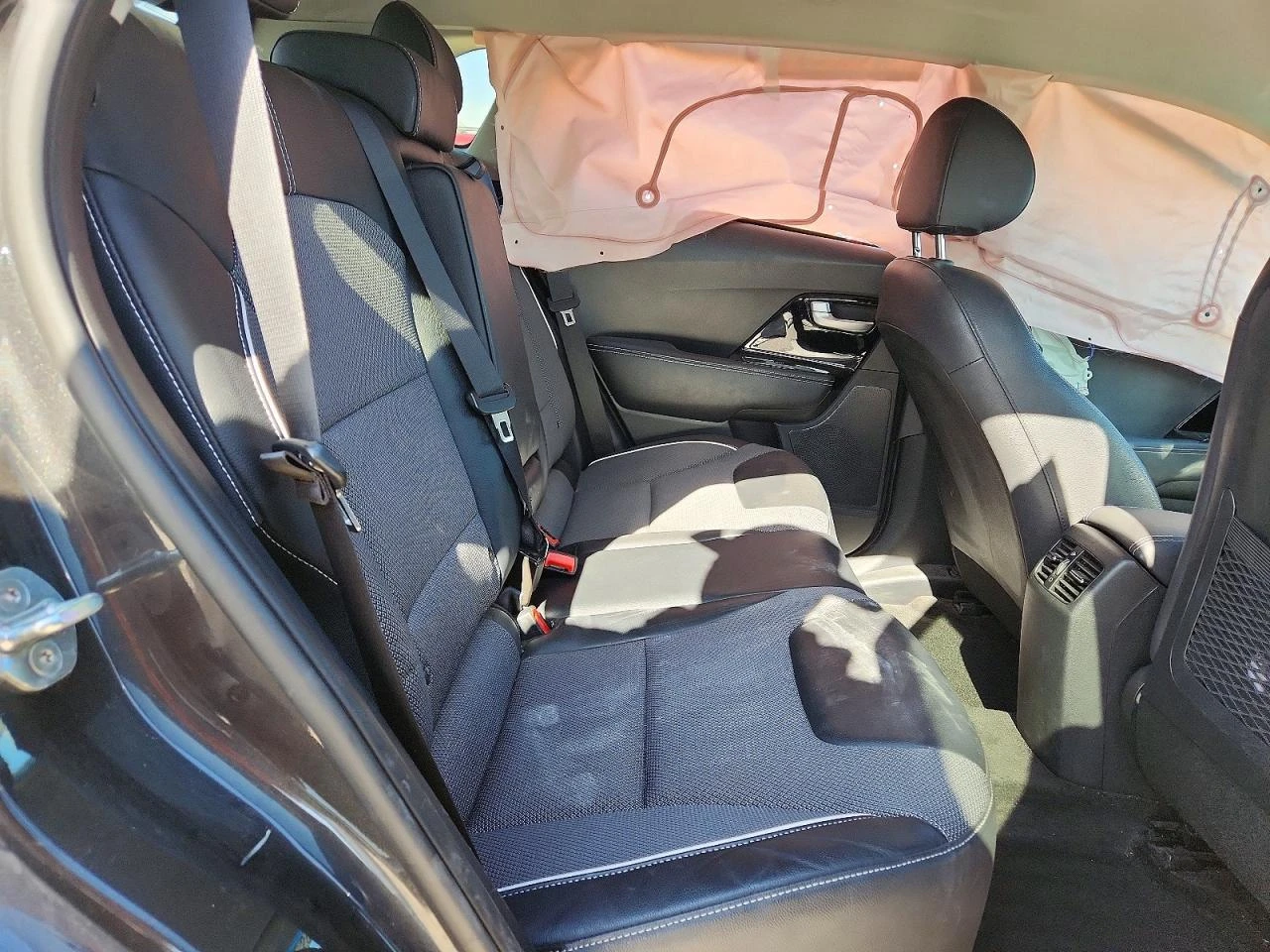 Kia Niro 0.0l Ev Ex, снимка 11 - Автомобили и джипове - 54460469