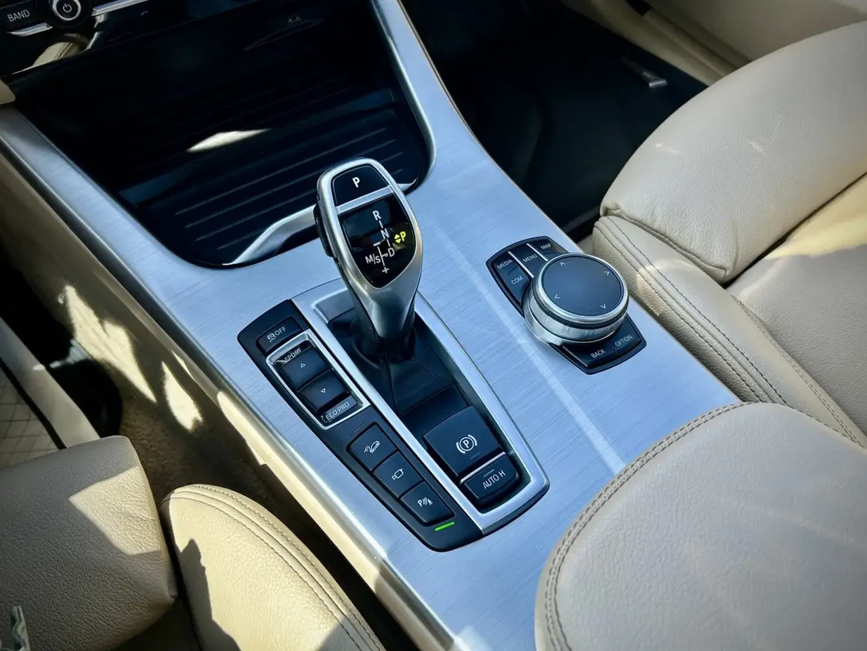 BMW X3 xDrive35i, снимка 12 - Автомобили и джипове - 54931607