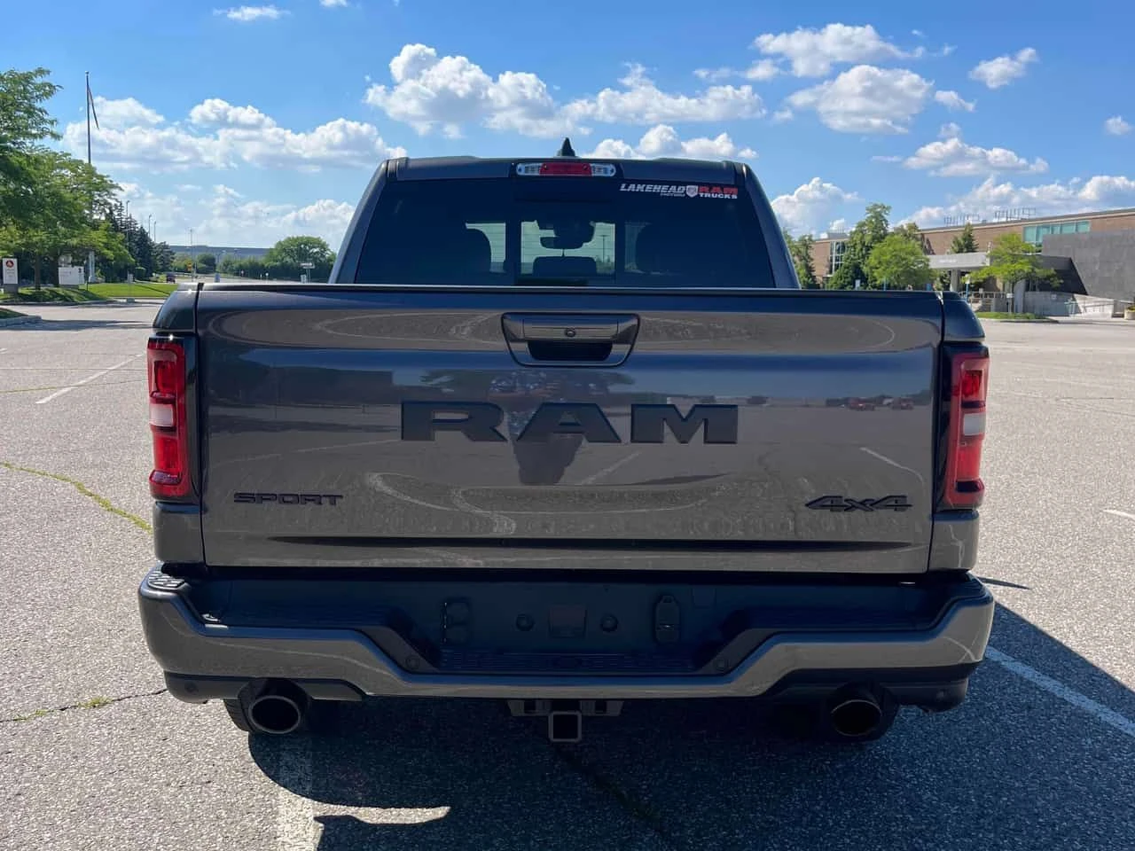 Dodge RAM 1500 * Sport * АВТОКРЕДИТ БЕЗ ПЪРВОНАЧАЛНА ВНОСКА* , снимка 4 - Автомобили и джипове - 55164246