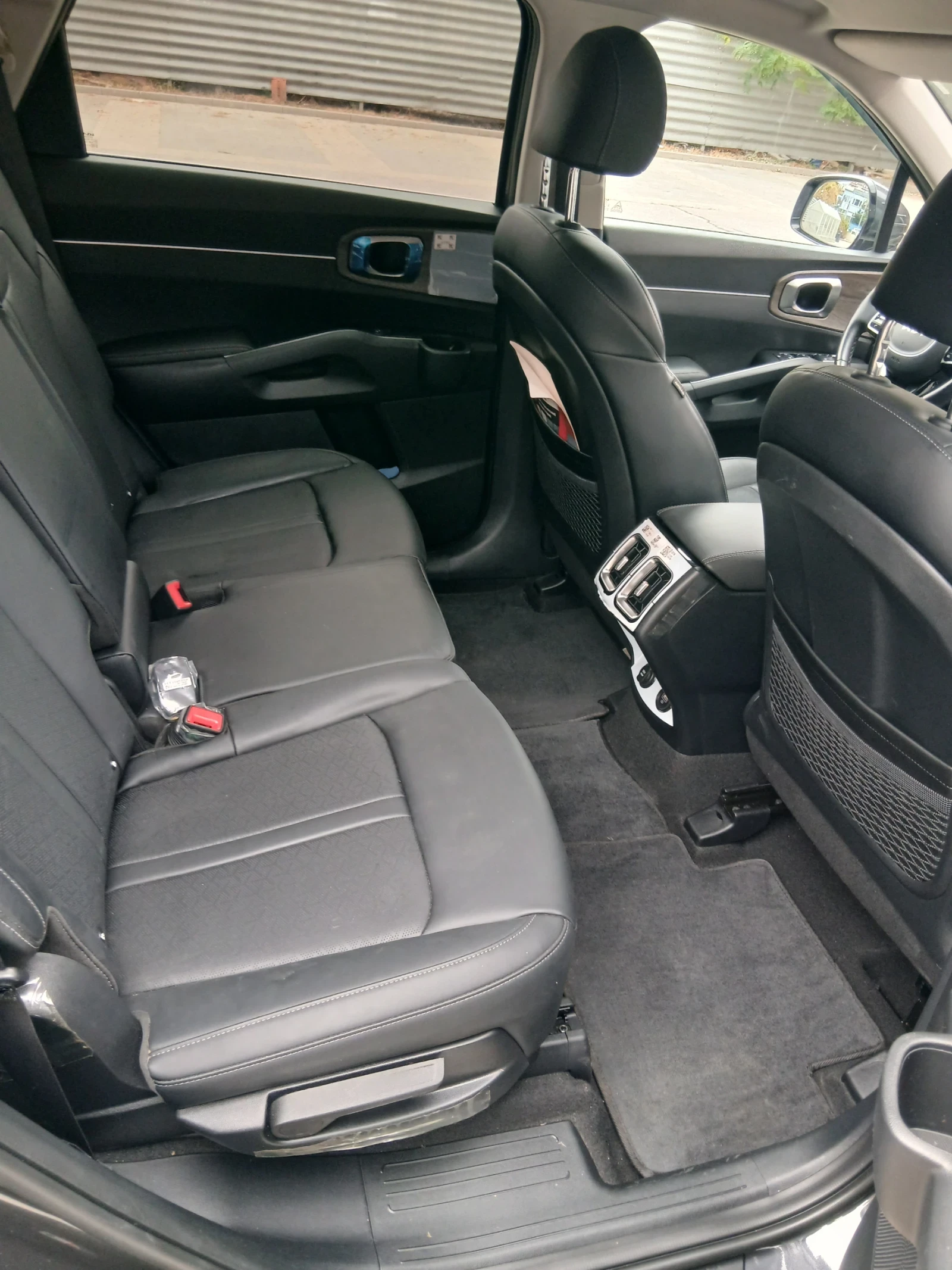 Kia Sorento, снимка 9 - Автомобили и джипове - 56244875
