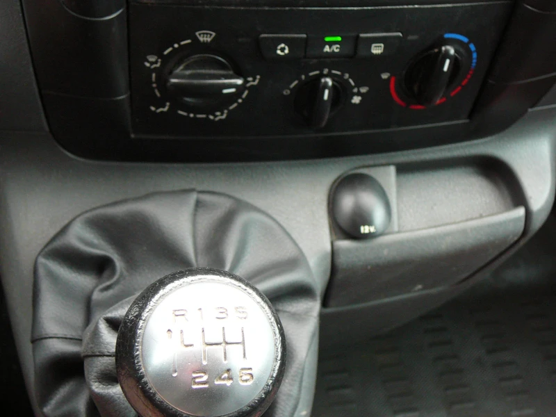 Peugeot Expert 2.0 hdi, снимка 10 - Бусове и автобуси - 53566149