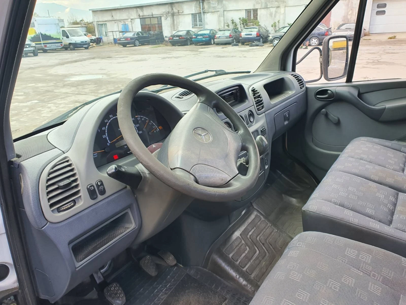 Mercedes-Benz Sprinter 311  | Mobile.bg   10