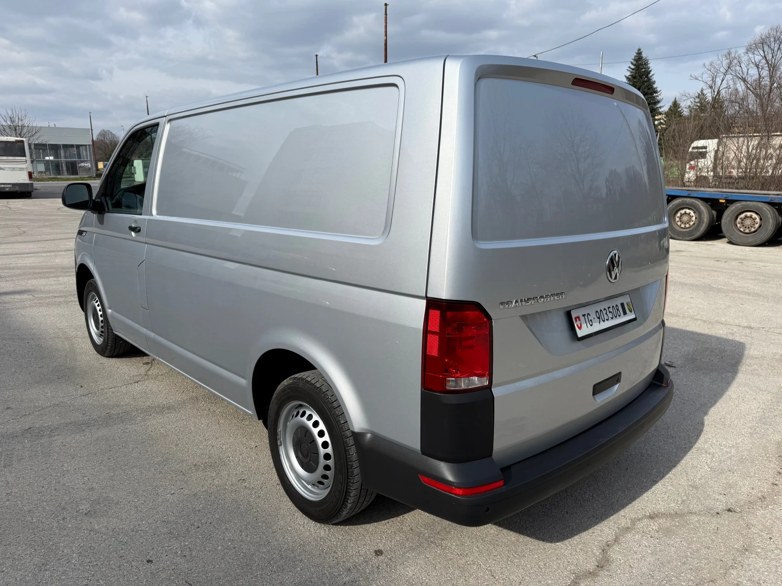 VW T6  FACELIFT, снимка 6 - Бусове и автобуси - 53882221