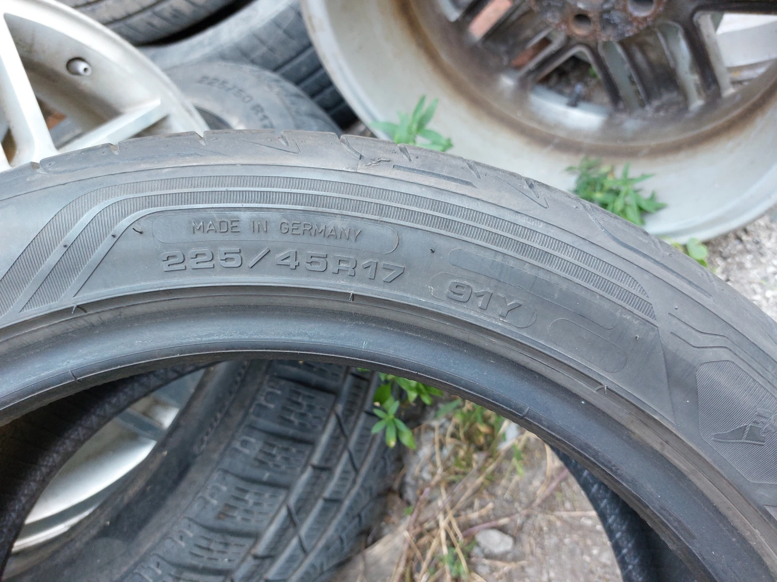 ���� 225/45R17 | Mobile.bg � ����������� 8
