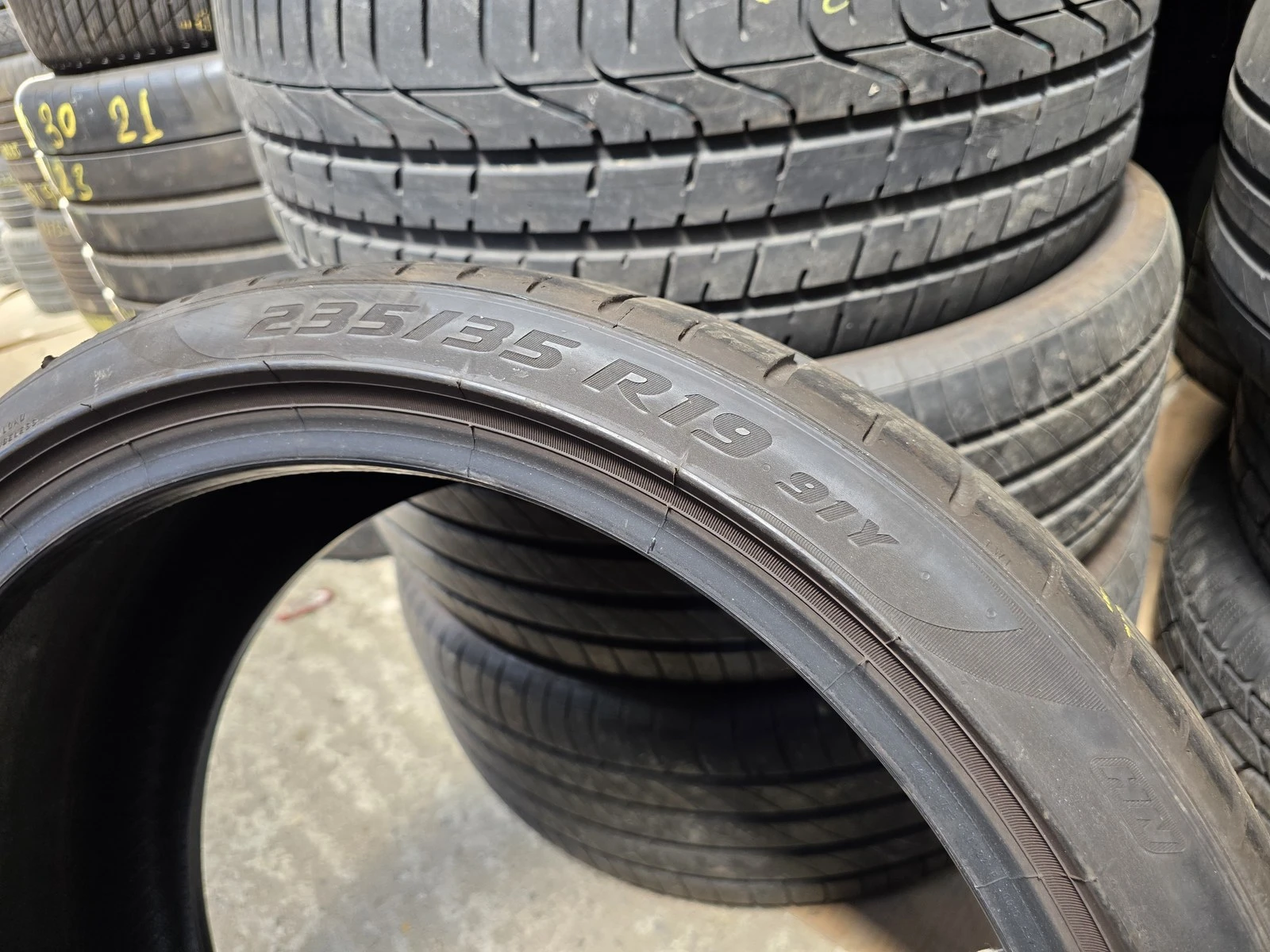 ���� 235/35R19 | Mobile.bg � ����������� 6