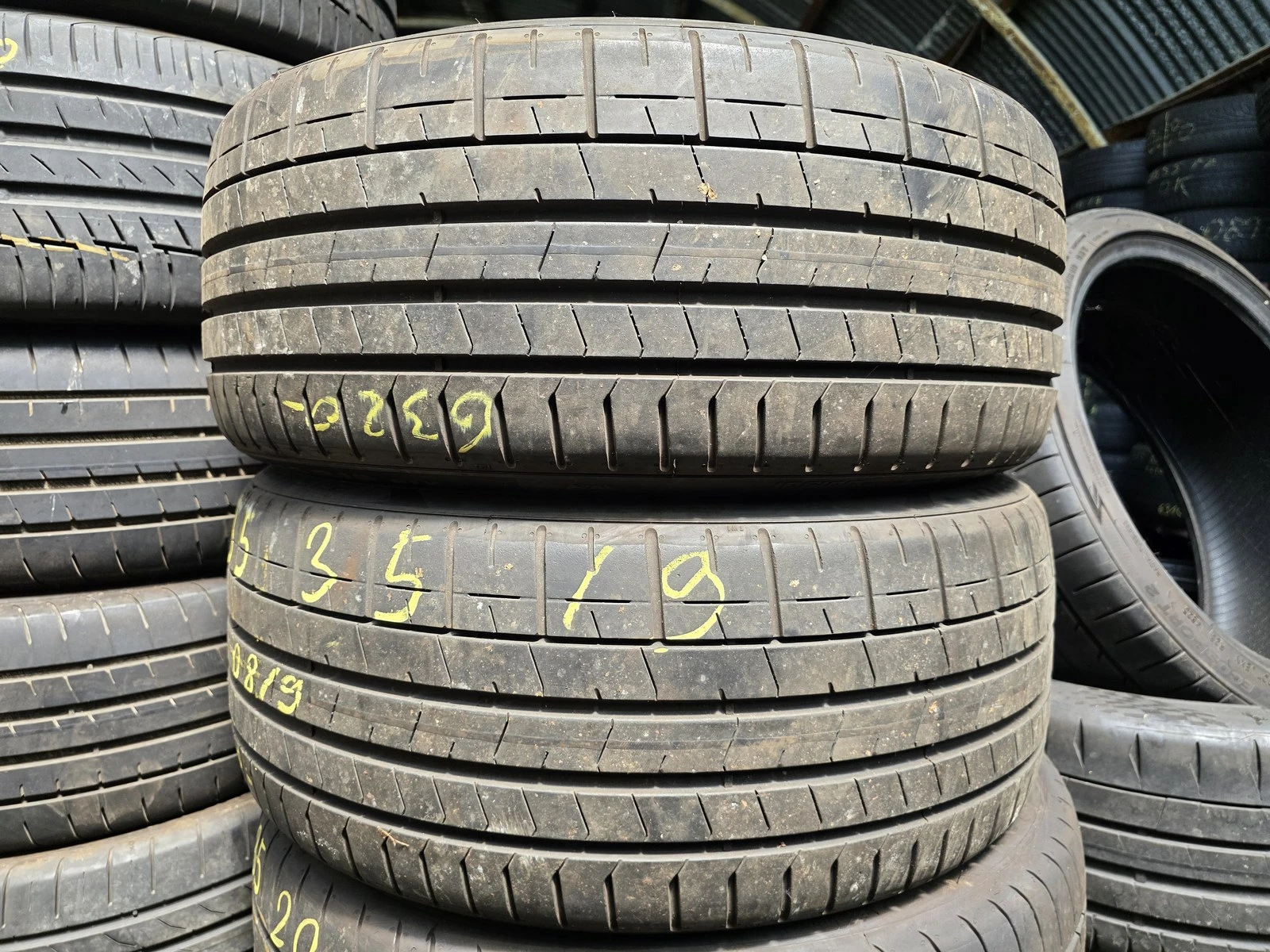 ���� 235/35R19 | Mobile.bg � ����������� 3
