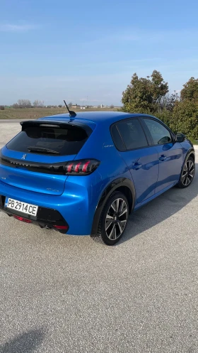 Peugeot 208 29000км GT LINE, снимка 12