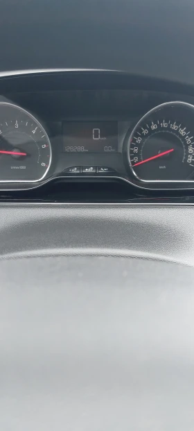 Peugeot 208, снимка 5