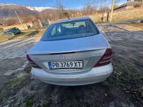 Mercedes-Benz C 220, снимка 3