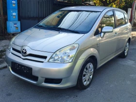 Toyota Corolla verso