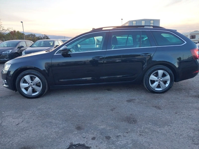 Skoda Octavia, снимка 13 - Автомобили и джипове - 42814374