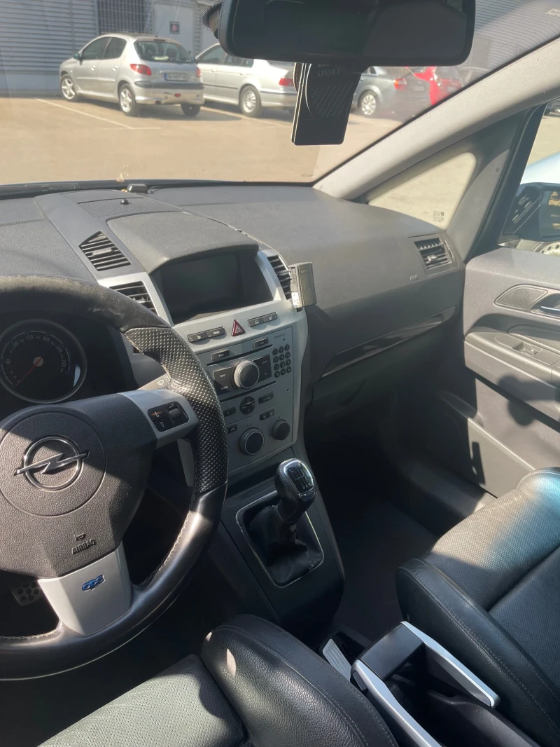 Opel Zafira OPC, снимка 7 - Автомобили и джипове - 47144543