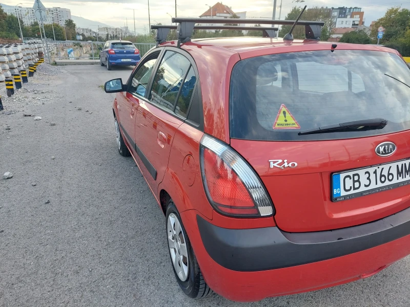 Kia Rio, снимка 3 - Автомобили и джипове - 47345975