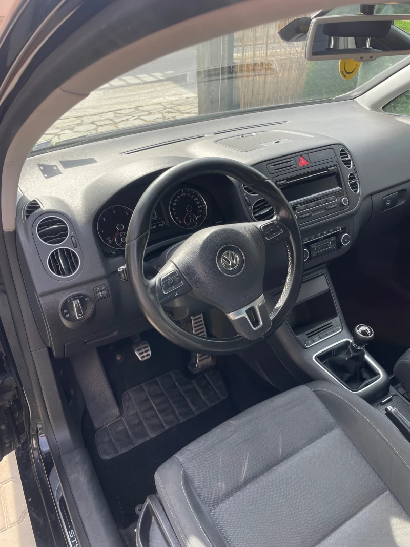 VW Golf Plus, снимка 5 - Автомобили и джипове - 47566198